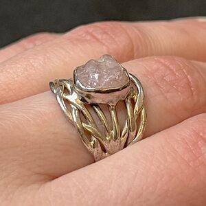 Raw Crystal Ring -Flow Rose Quartz- sterling silver
